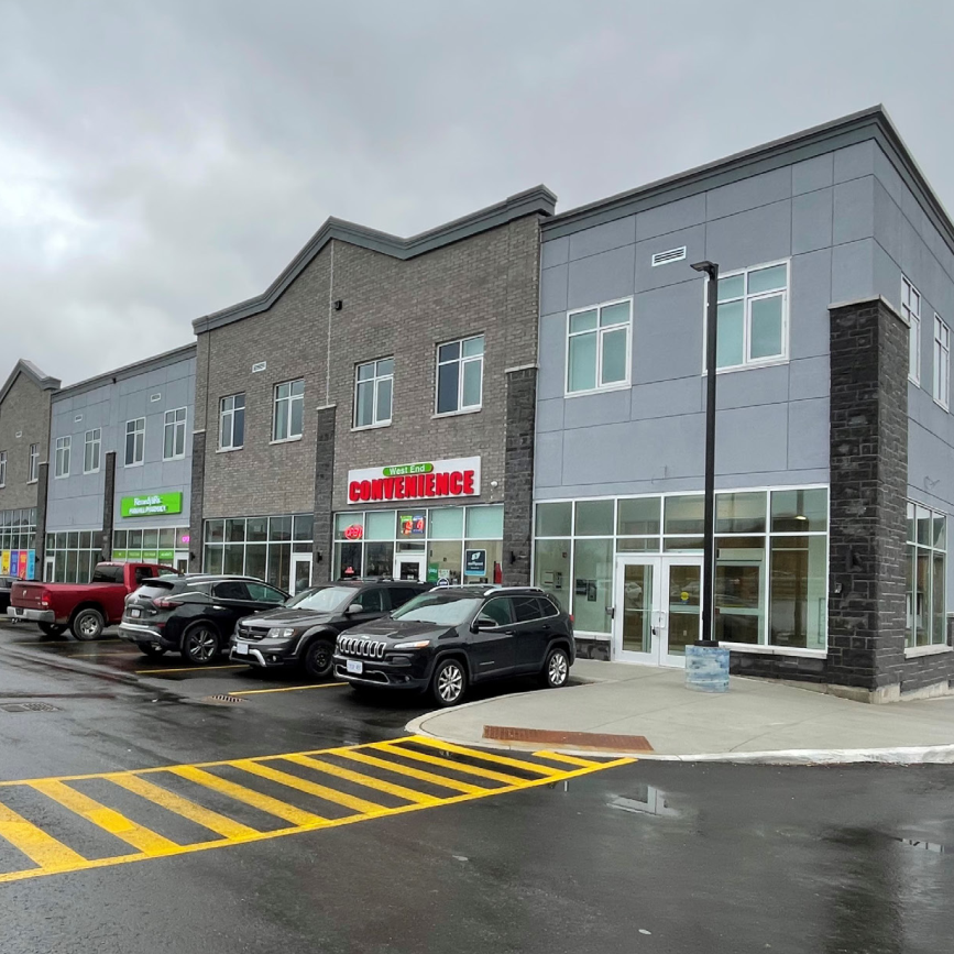 Apartment Building - Low Rise - Parkhill Mixed use plaza - Peterborough, ON