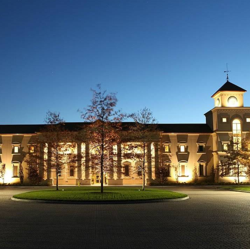 Winery - Two Sister Winery Estate - Niagara-On-The-Lake, ON